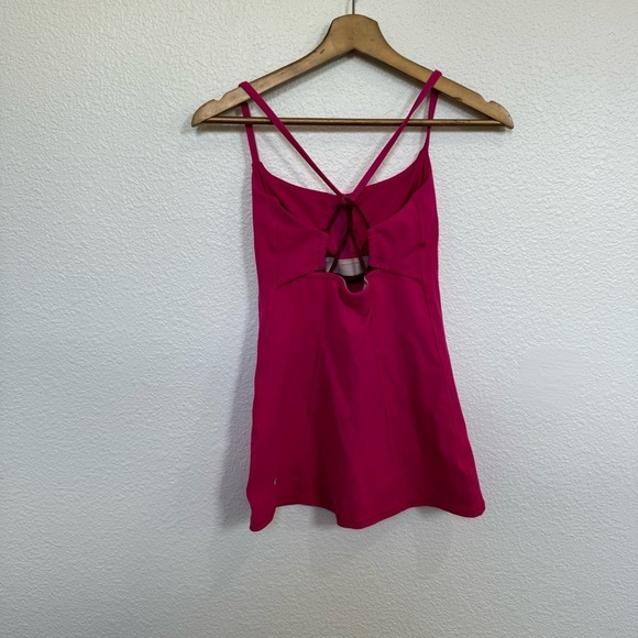 Lululemon- Dancing Warrior Fuschia Tank Size 4 - Picture 5 of 6